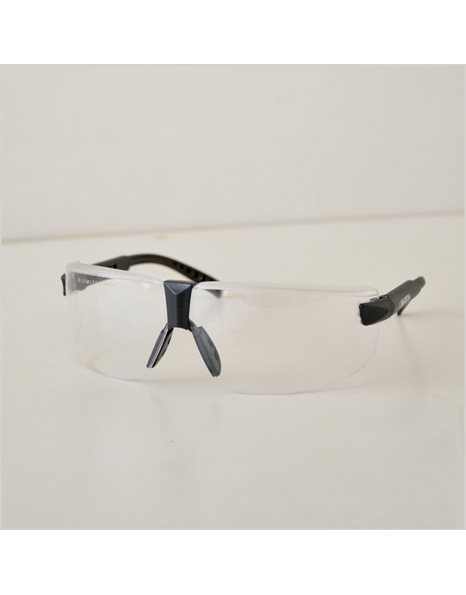 Γυαλιά προστασίας σε διάφανο χρώμα